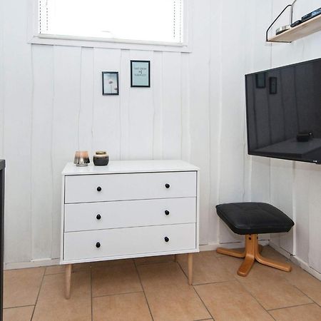 4 Person Holiday Home In Hemmet ภายนอก รูปภาพ