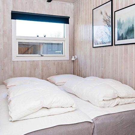 4 Person Holiday Home In Hemmet ภายนอก รูปภาพ